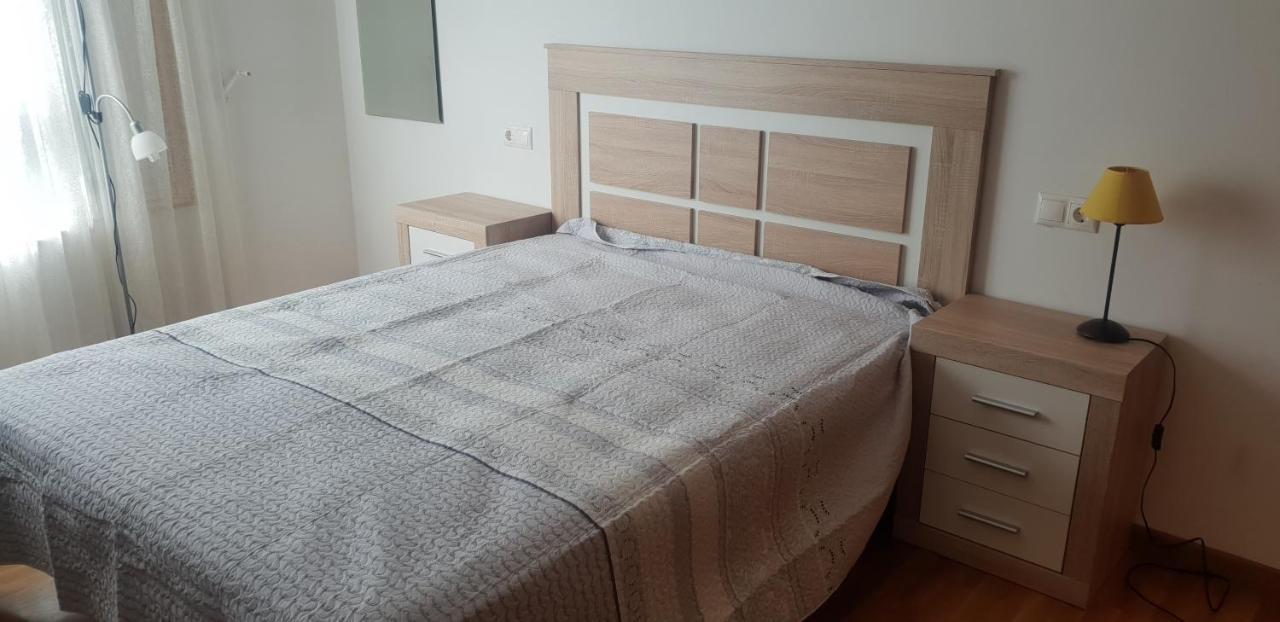 דירות Piso Con Piscina En סאדה מראה חיצוני תמונה