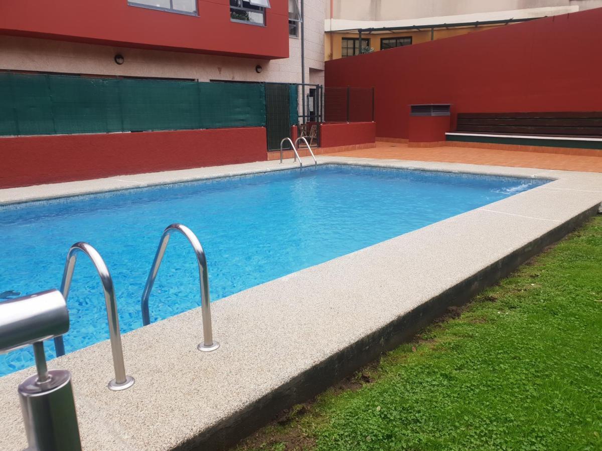 דירות Piso Con Piscina En סאדה מראה חיצוני תמונה